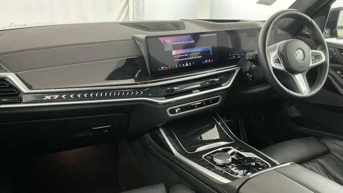 Used BMW X7 M Sport 347 HP (255 kW) 2024 Black SUV