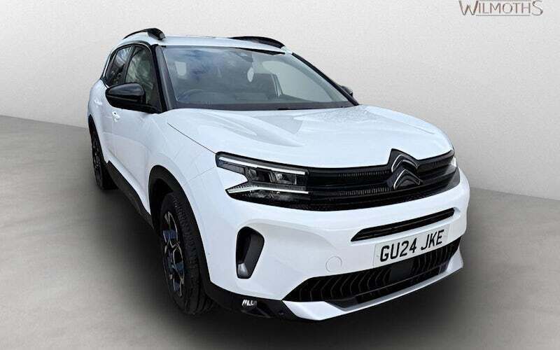 White Used 2024 Citroën C5 Aircross PureTech SUV | £21,990 (A bit pricey) - Image 1/4