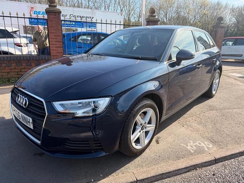 Used Audi A3 Sportback 116 HP (85 kW) 2017 Blue Hatchback