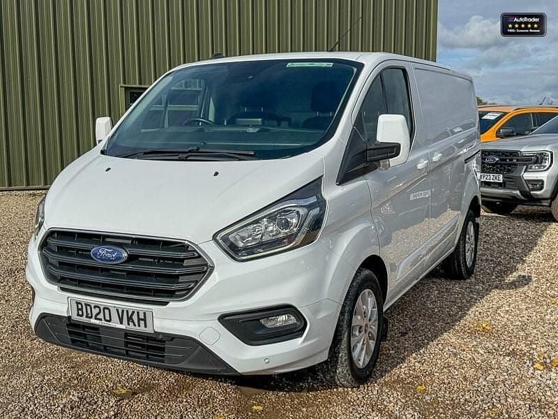 Used Ford Transit Custom Limited 130 HP (95 kW) 2020 White Van