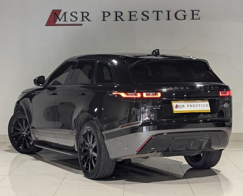 Used Land Rover Range Rover Velar HSE Dynamic 240 HP (176 kW) 2017 Black SUV