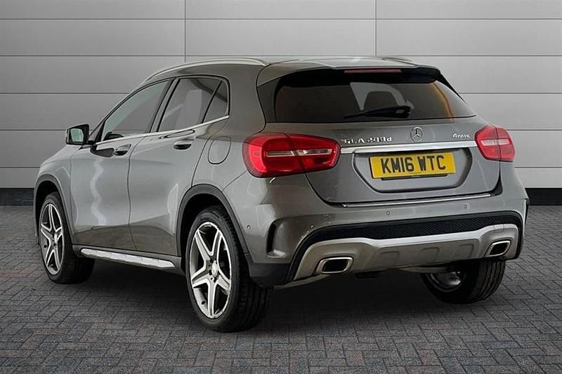 Used Mercedes GLA200 AMG line 136 HP (100 kW) 2016 Grey SUV