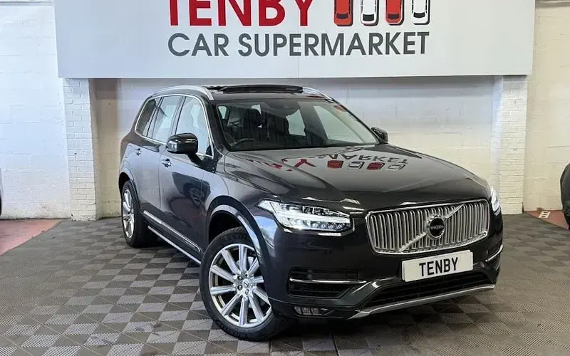 Used Volvo XC90 Inscription 225 HP (165 kW) 2015 SUV