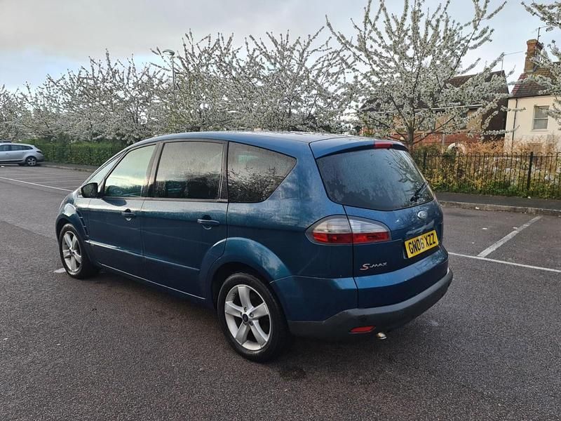 Used Ford S-MAX Titanium 2006 Blue MPV