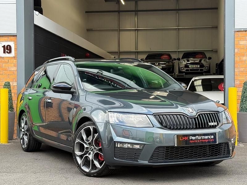 Grey Used 2016 Skoda Octavia vRS Estate | £15,995 (Fair price) - Image 1/4