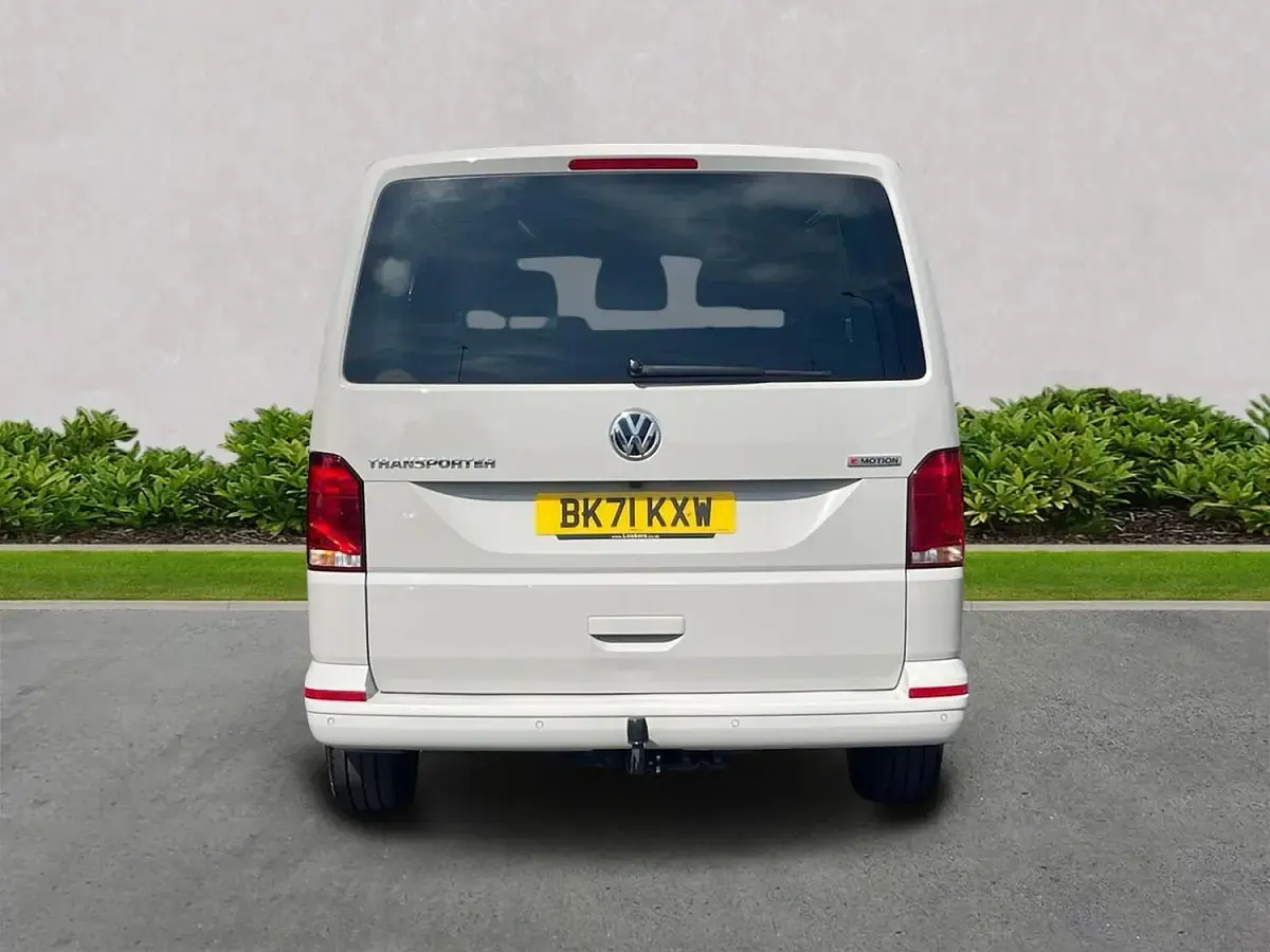 Used VW T6.1 Highline 150 HP (110 kW) 2022 Beige Van
