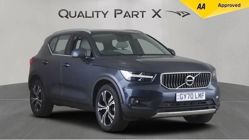 Used Volvo XC40 Inscription 197 HP (144 kW) 2020 Blue SUV