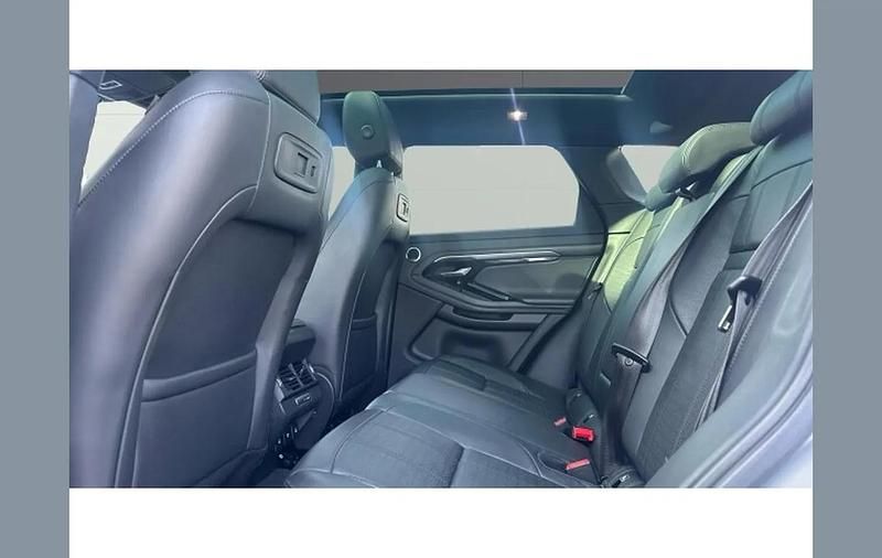 Used Land Rover Range Rover evoque HSE Dynamic 180 HP (132 kW) 2019 Silver SUV