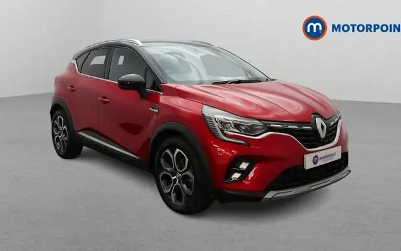 Begagnad Renault Captur Techno 143 HK (105 kW) 2024 SUV