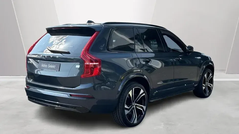 Used Volvo XC90 R-Design 449 HP (330 kW) 2022 Grey SUV