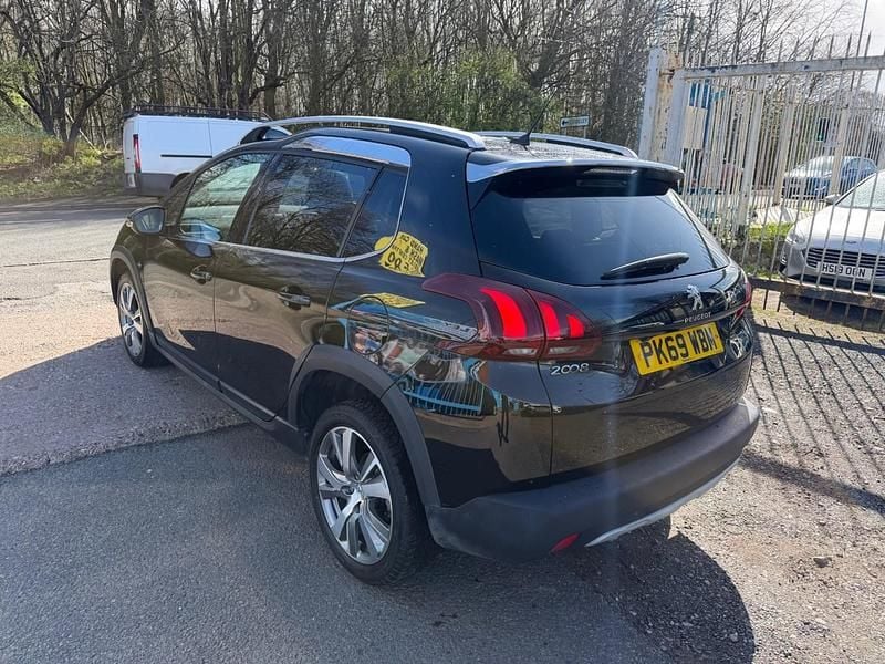 Second-hand Peugeot 2008 Allure Premium 2019 Negru SUV