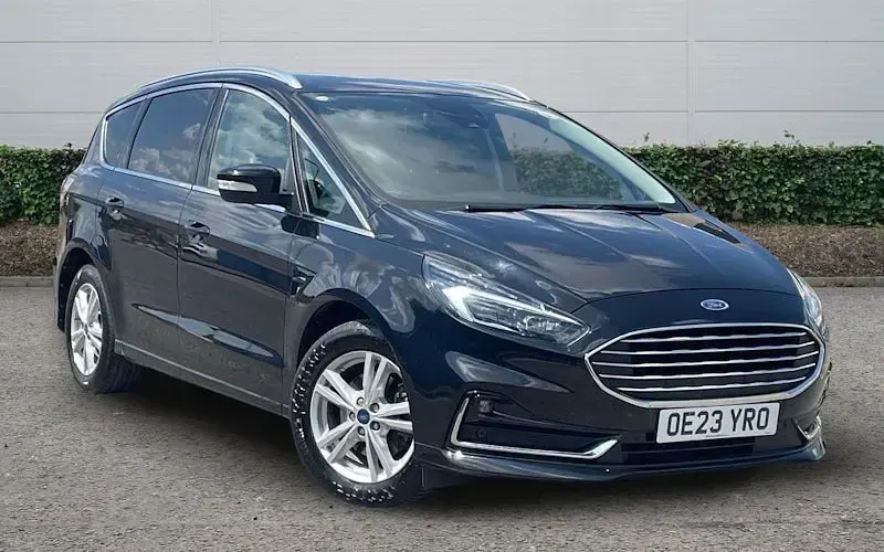 Used Ford S-MAX Titanium 190 HP (139 kW) 2022 MPV