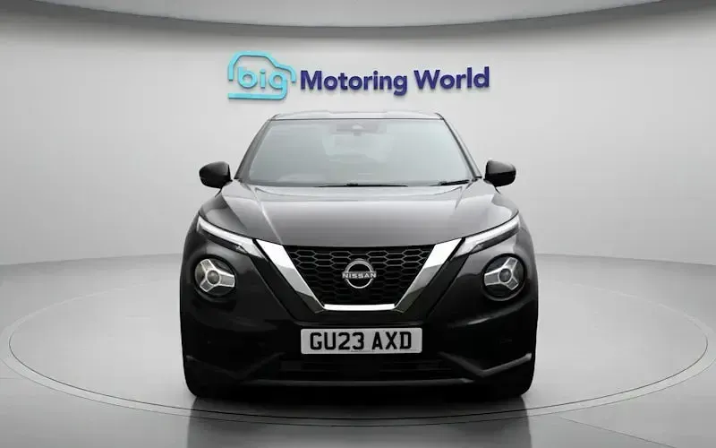 Usado Nissan Juke N-Connecta 114 CV (83 kW) 2023 Negro SUV