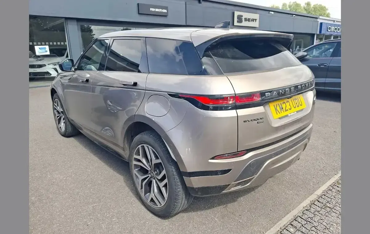 Used Land Rover Range Rover evoque HSE Dynamic 304 HP (223 kW) 2023 Other SUV