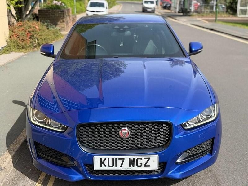 Used Jaguar XE R-Sport 180 HP (132 kW) 2017 Blue Sedan