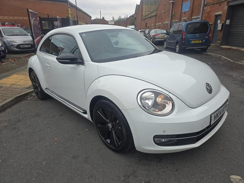 Used VW Beetle Sportline 140 HP (102 kW) 2014 White Hatchback