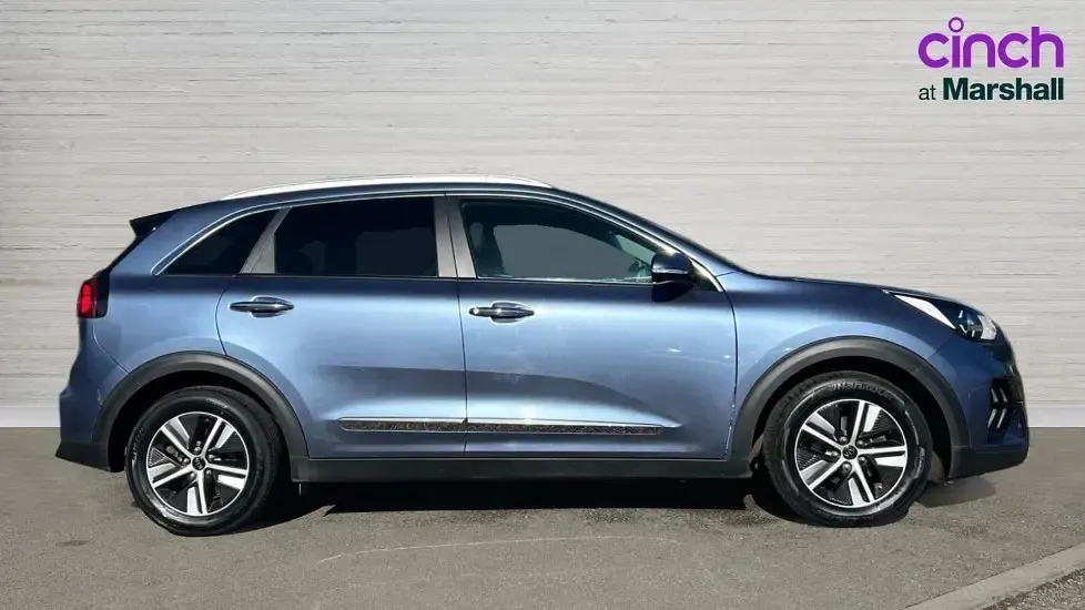 Used Kia Niro 139 HP (102 kW) 2019 Blue SUV