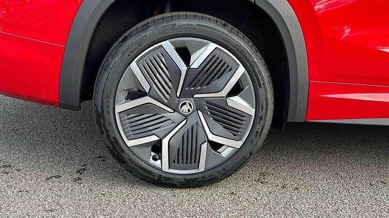 Used Skoda Kodiaq SportLine 200 HP (147 kW) 2025 Red SUV
