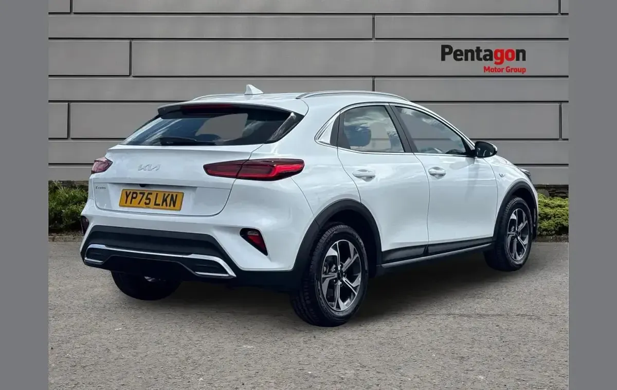 Used Kia XCeed 138 HP (101 kW) 2025 White SUV