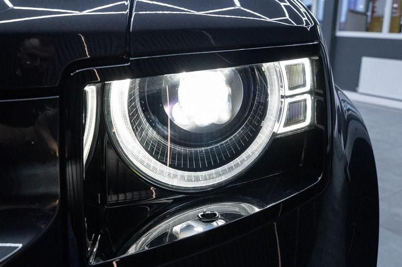 Used Land Rover Defender SE Dynamic 2025 Grey SUV