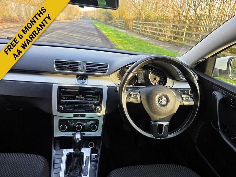 Used VW Passat R-line 140 HP (102 kW) 2014 White Sedan