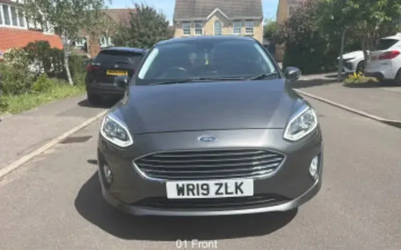 Begagnad Ford Fiesta Titanium 101 HK (74 kW) 2021 Halvkombi