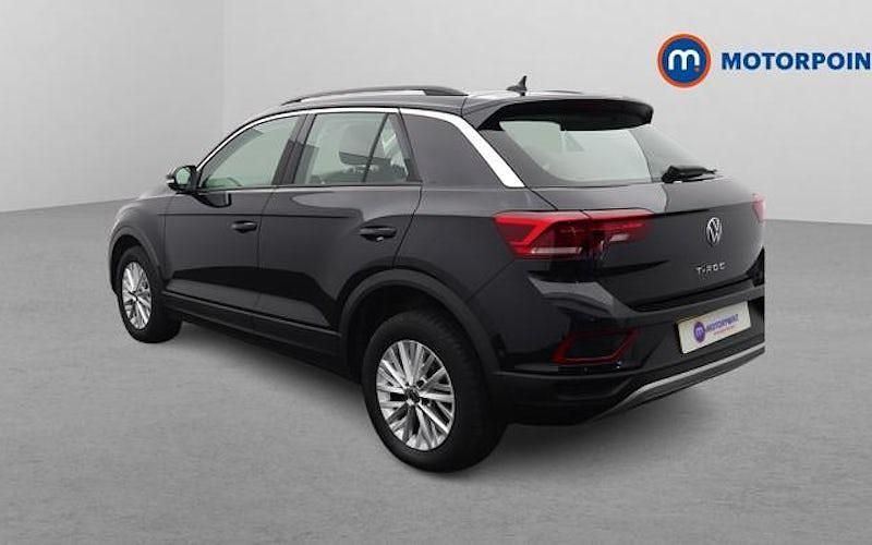 Used VW T-Roc Life 110 HP (80 kW) 2023 Black SUV