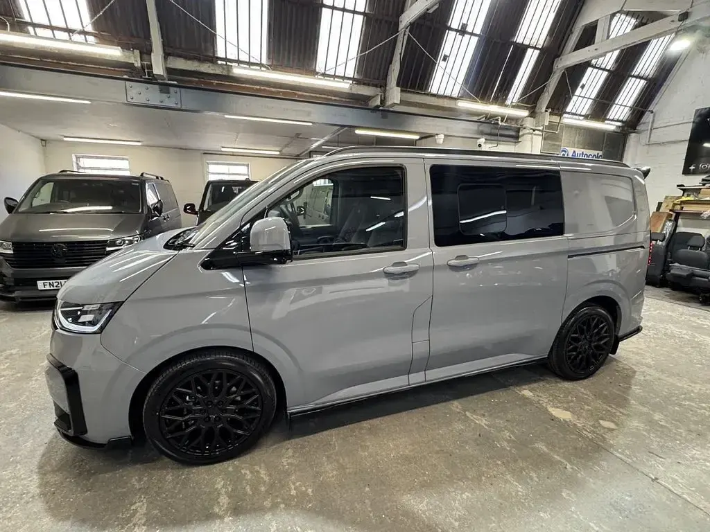 New VW Transporter Pro 170 HP (125 kW) 2026 Grey Van