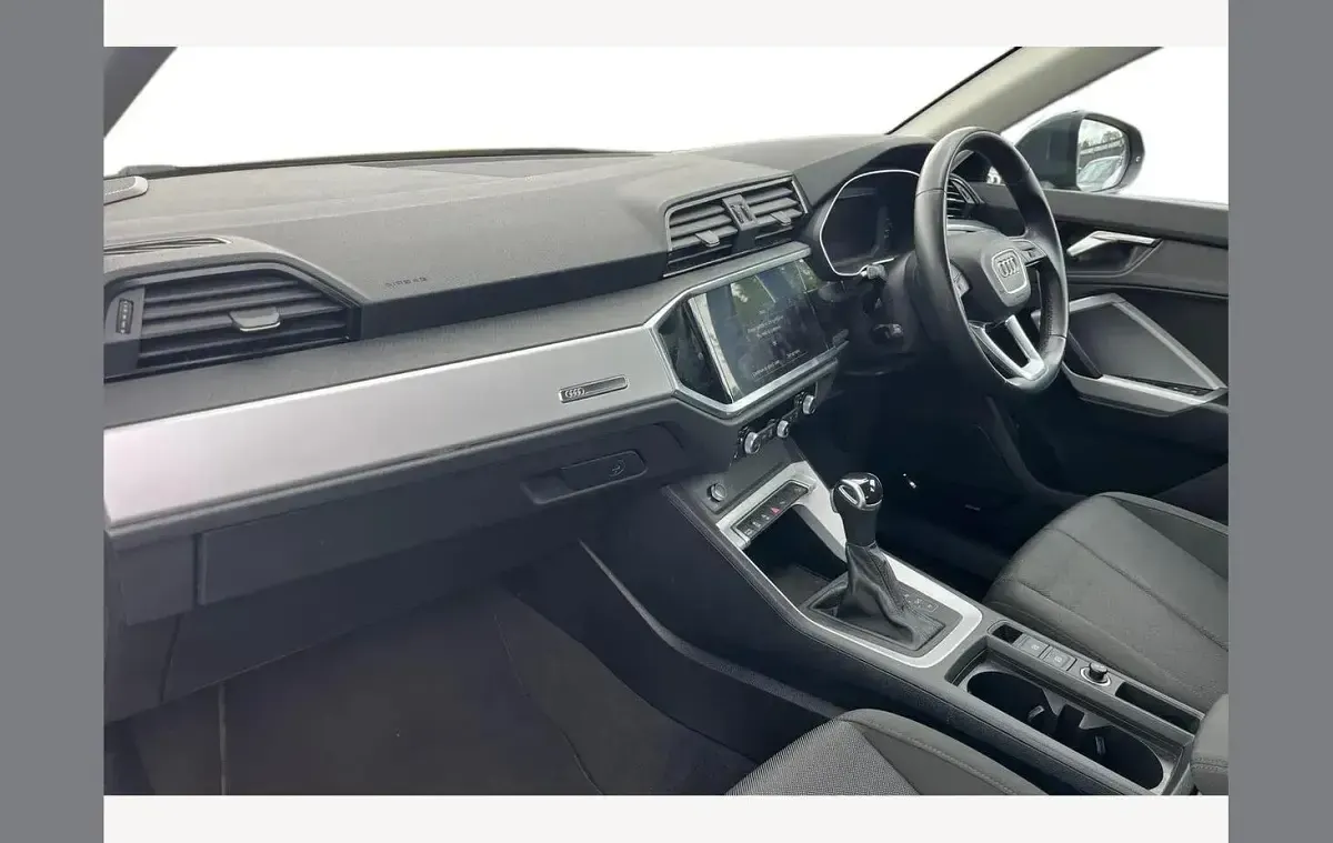 Used Audi Q3 Comfort 150 HP (110 kW) 2023 Nano grey SUV