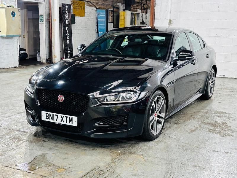 Used Jaguar XE R-Sport 180 HP (132 kW) 2017 Black Sedan