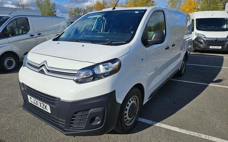 Used Citroën Dispatch 101 HP (74 kW) 2020 White MPV