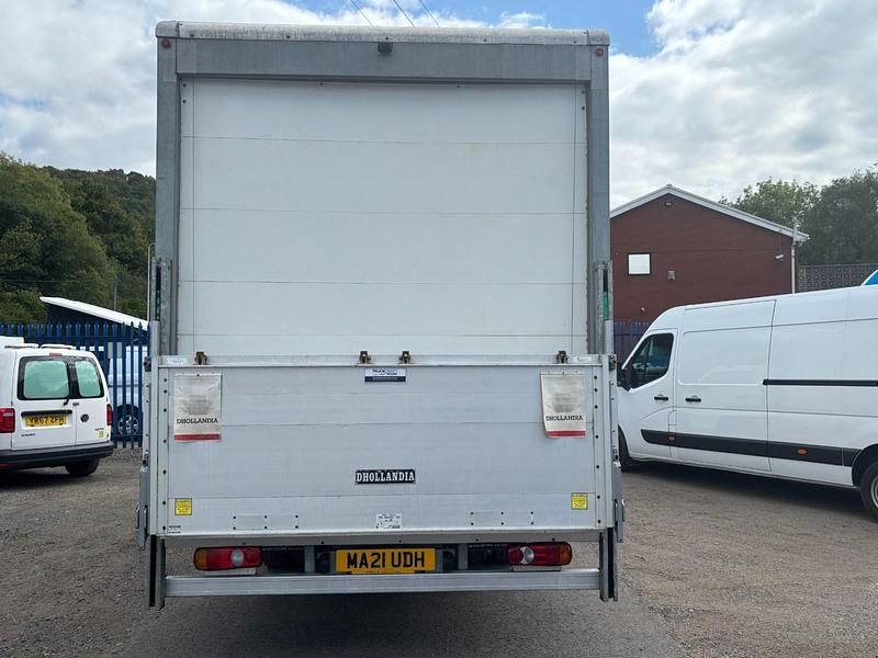 Used Mitsubishi Canter 150 HP (110 kW) 2021 White