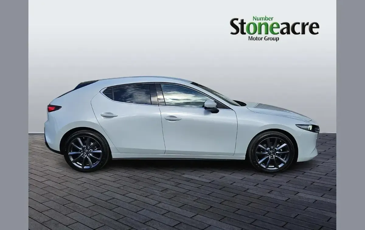 Used Mazda 3 Exclusive-Line 138 HP (101 kW) 2025 White Hatchback