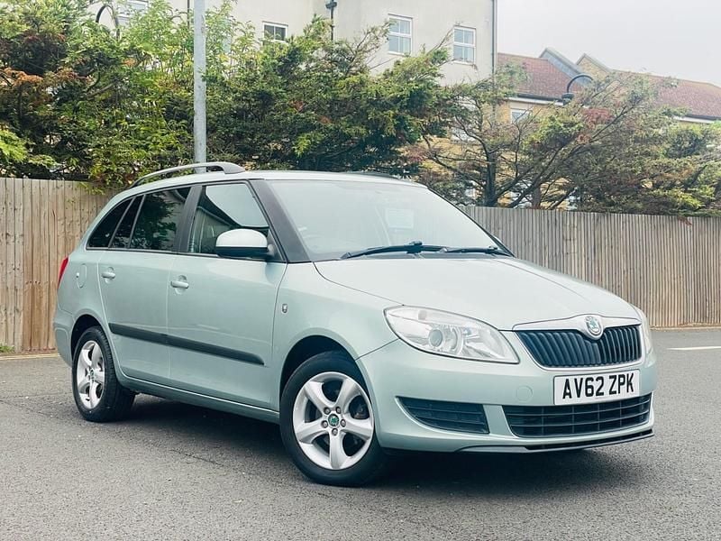 Green Used 2013 Skoda Fabia SE Estate | £6,500 (Fair price) - Image 1/4