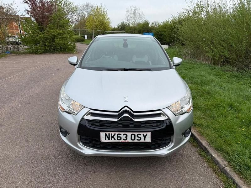 Usado Citroën DS4 2013 Prateado Citadino