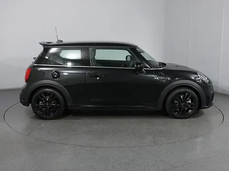 Used Mini Cooper S Hatch 176 HP (129 kW) 2023 Black Hatchback