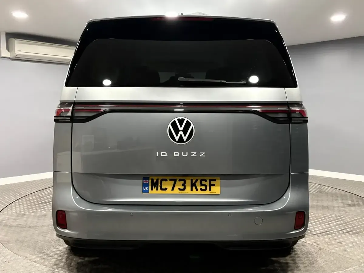 Used VW ID. Buzz Pro 150 kW (204 HP) 2023 Silver MPV