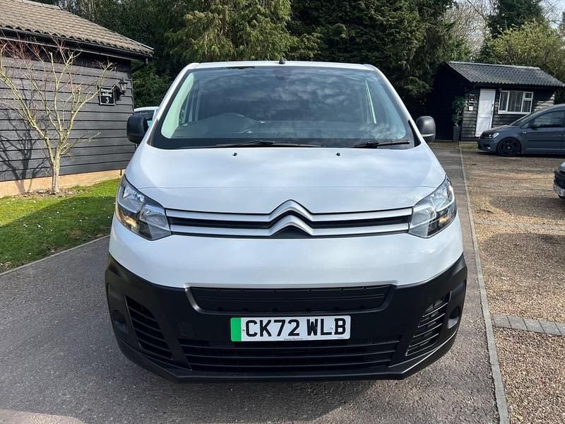 Used Citroën Dispatch 100 kW (136 HP) 2022 White MPV