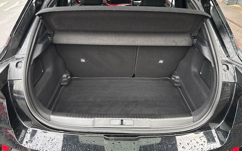 Used Vauxhall Mokka SRi 131 HP (96 kW) 2025 SUV