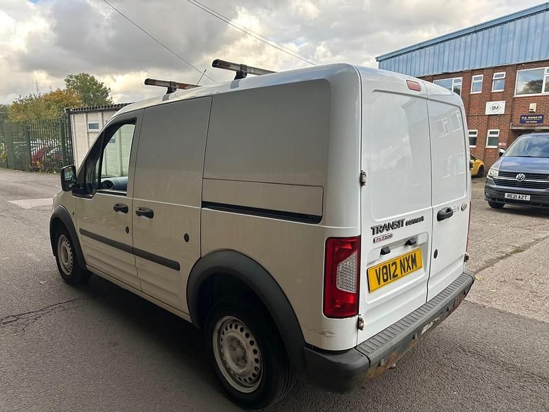 Used Ford Transit Connect 75 HP (55 kW) 2012 White MPV