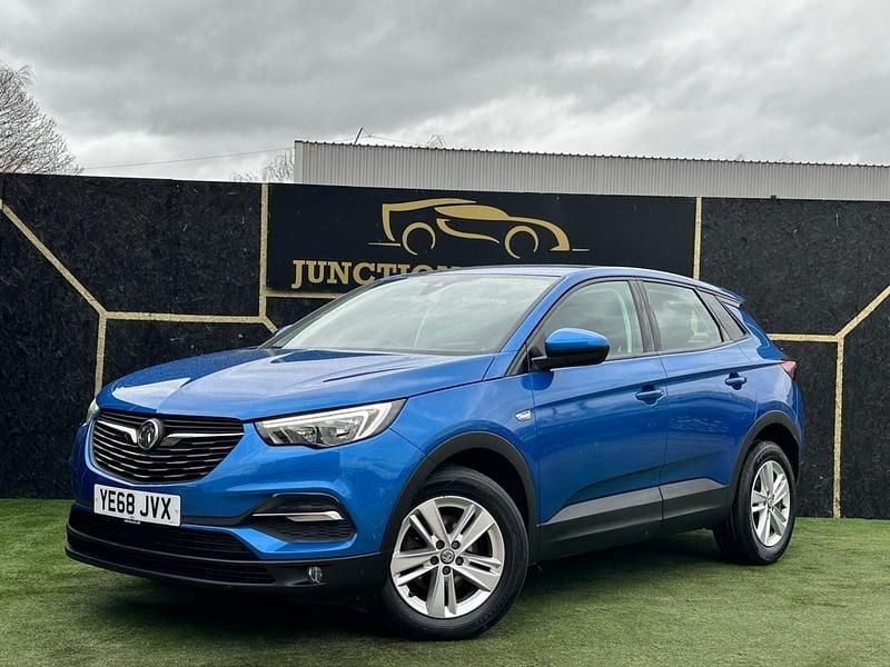 Used Vauxhall Grandland X S 130 HP (95 kW) 2018 Blue SUV