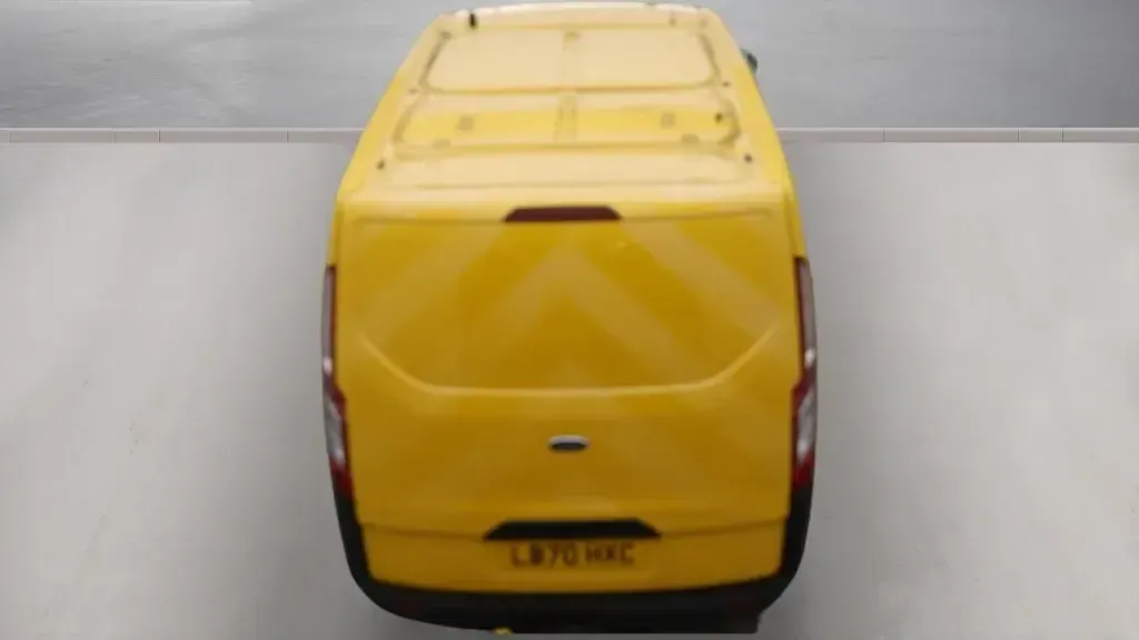 Used Ford Transit Custom 130 HP (95 kW) 2021 Yellow Van