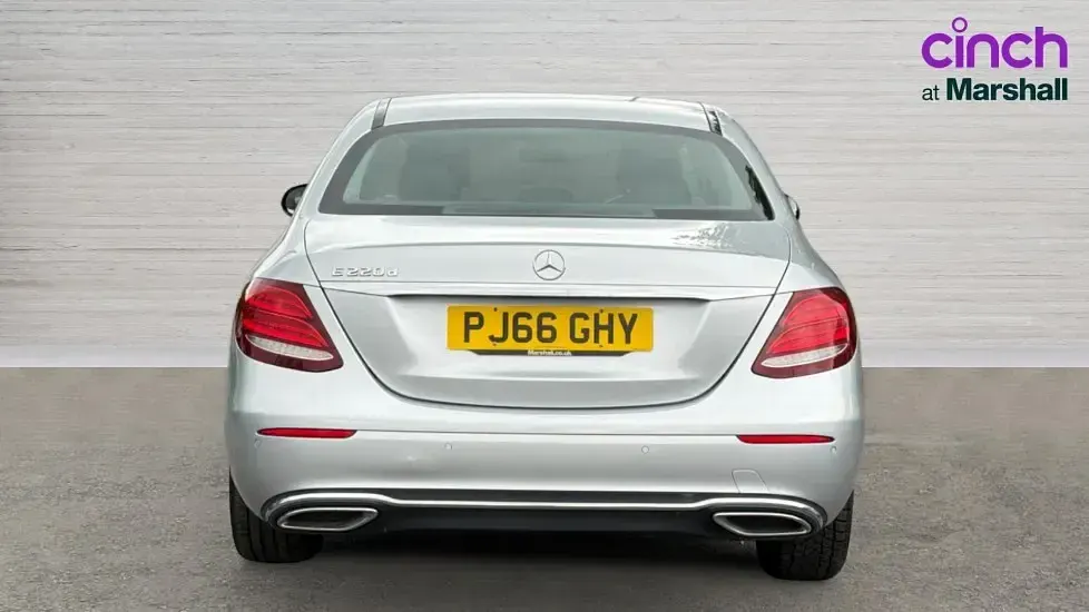 Used Mercedes E220 SE 194 HP (142 kW) 2016 Silver Sedan