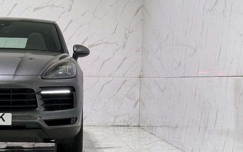 Used Porsche Cayenne E-Hybrid Coupe 462 HP (339 kW) 2022 Coupe