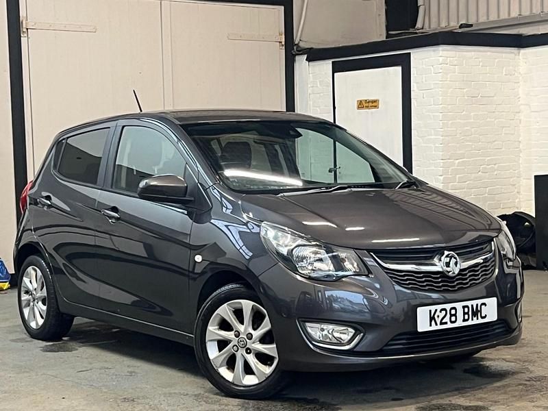 Used Vauxhall Viva 75 HP (55 kW) 2016 Grey Hatchback