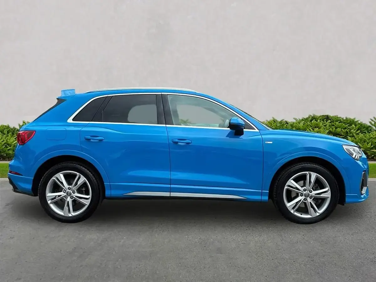 Used Audi Q3 S-Line 150 HP (110 kW) 2020 Blue SUV