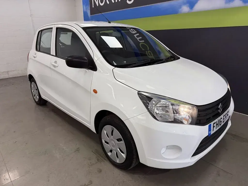 Used Suzuki Celerio 68 HP (50 kW) 2016 White Hatchback