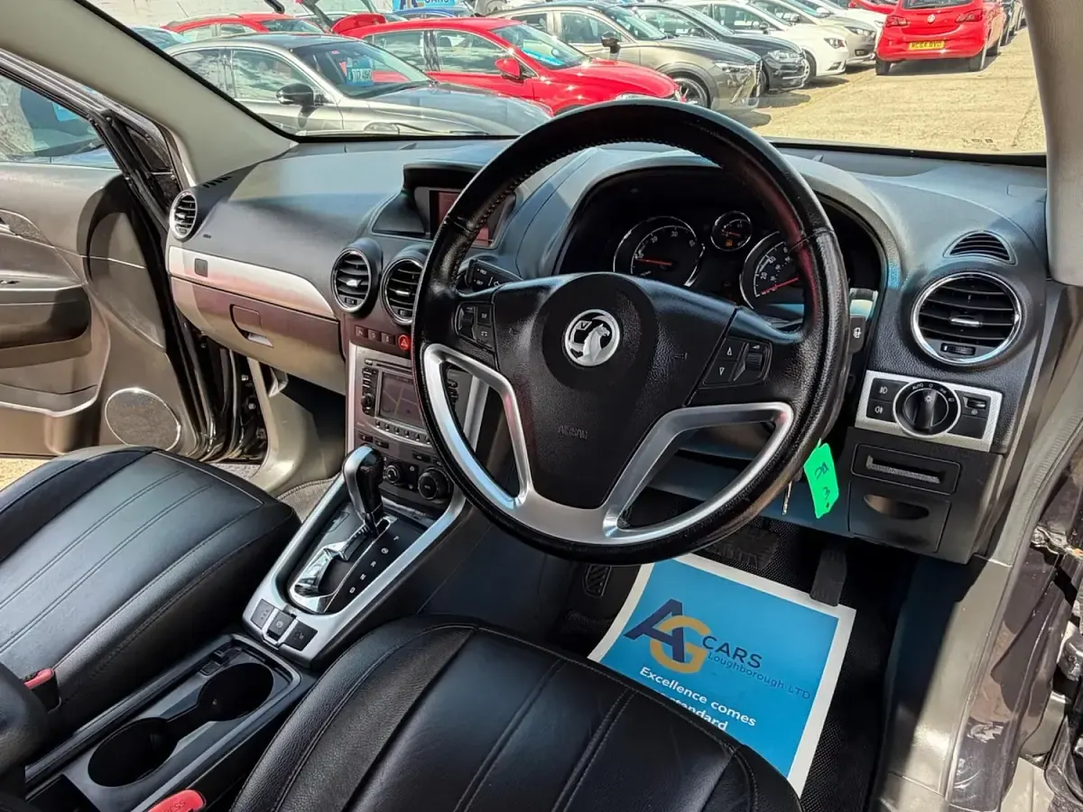 Used Vauxhall Antara 184 HP (135 kW) 2015 Black SUV