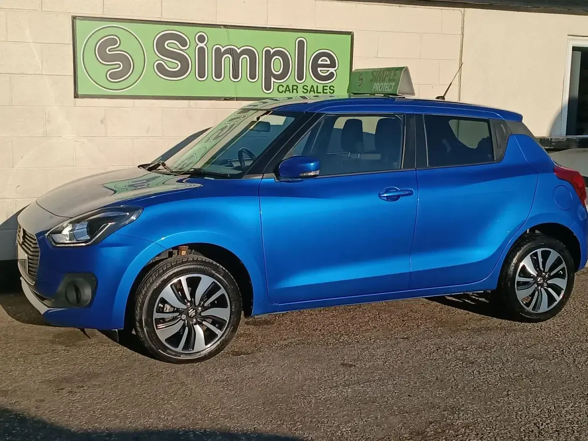 Used Suzuki Swift SZ5 90 HP (66 kW) 2018 Blue Hatchback
