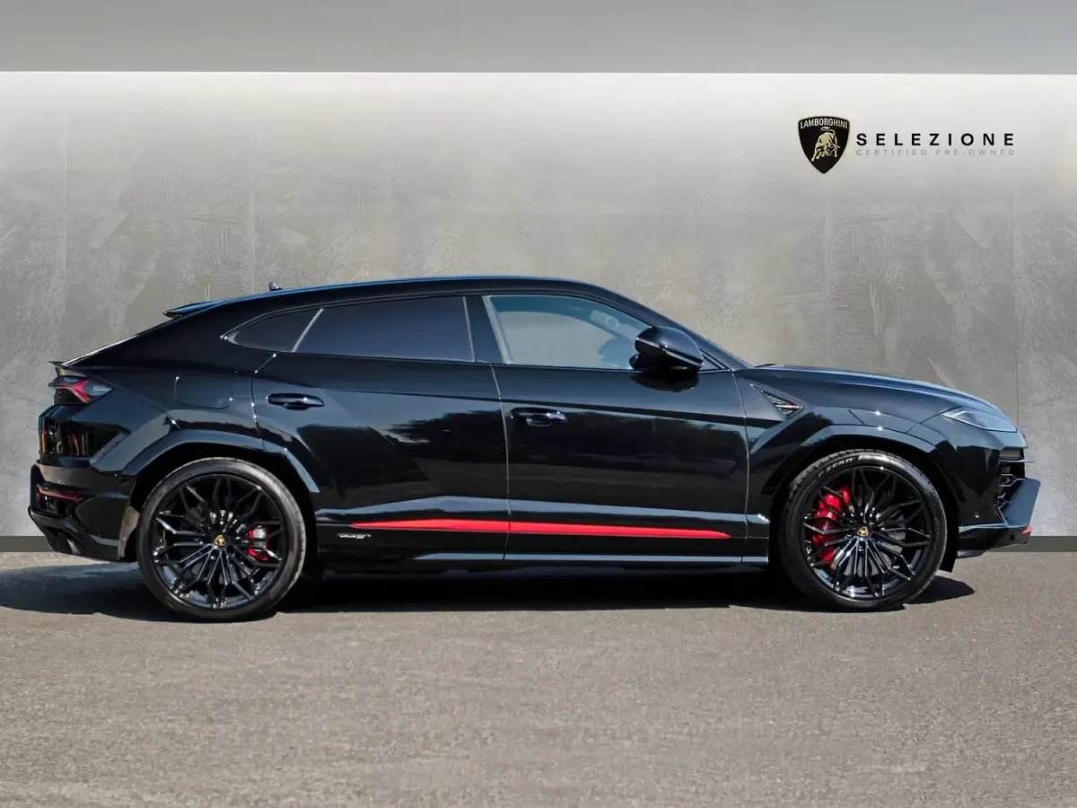 Used Lamborghini Urus 2025 Black SUV